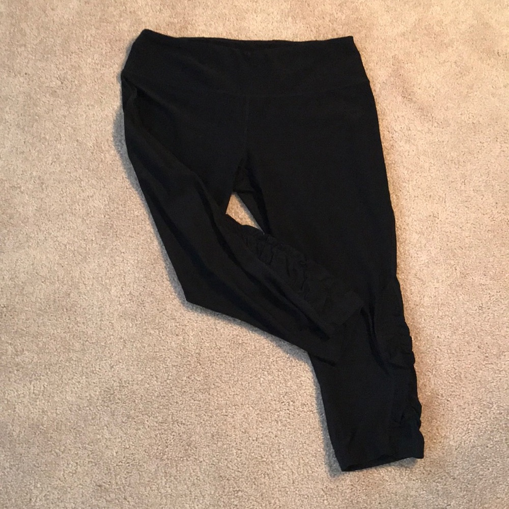 Capri length workout pants